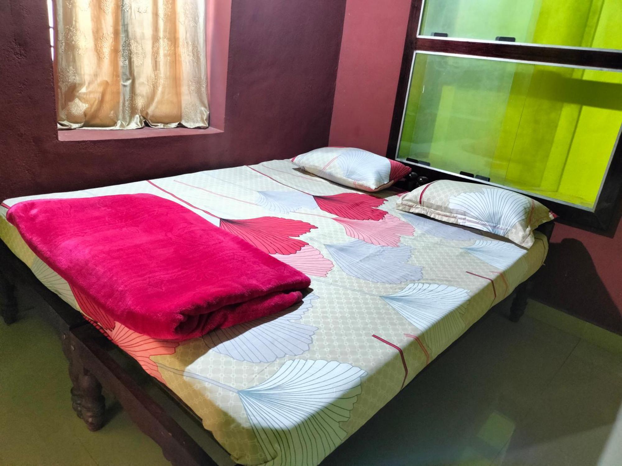 마디케리 Sambrama Wood House 빌라 외부 사진
